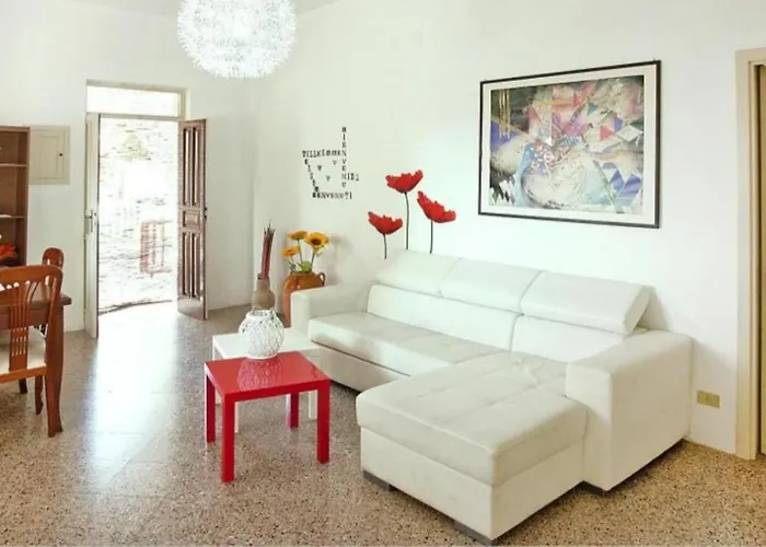 Ada Apartment Torre Squillace